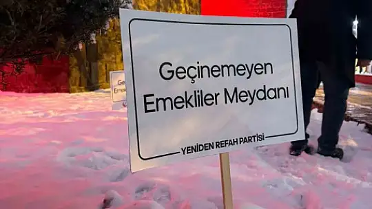 Özcan Başkandan Cumhuriyet Meydanı'na yeni isim teklifi
