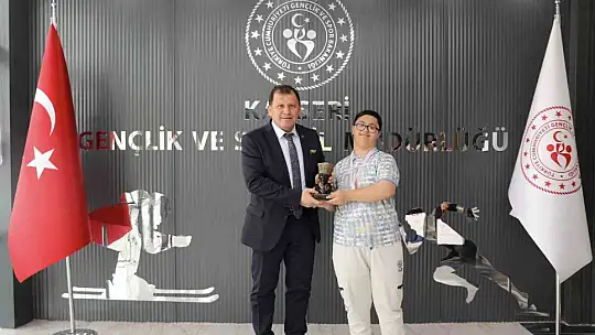 Özel şampiyonlardan özel ziyaret