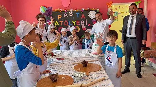 Özkar Özel Eğitim Uygulama Okulu'ndan 'Pasta Atölyesi'