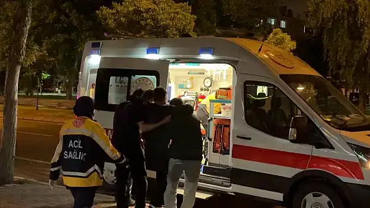 Parkta çocuklar arası bıçaklı kavga: 2 yaralı