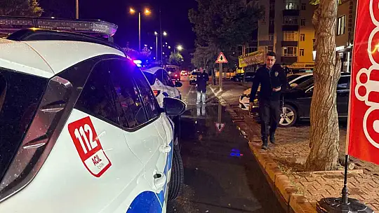 Parkta çocuklar arası bıçaklı kavga: 2 yaralı