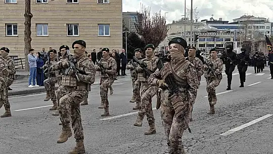 Polis haftasında Özel Harekat'tan nefes kesen gösteri