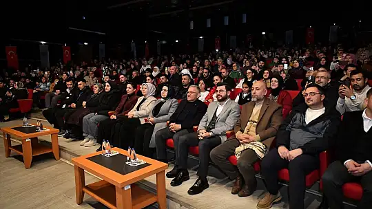Prof. Dr. Hatipoğlu Kayserililere 'Aile Kavramı'nı anlattı