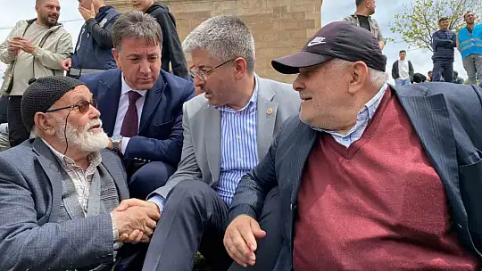 Şaban Çopuroğlu, Develi'de Hıdırellez coşkusuna ortak oldu