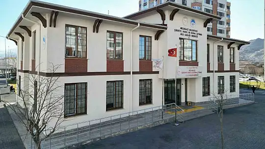 Sağlık yatırımları ile rekor kıran Melikgazi Belediyesi ilçenin geleceğini şekillendiriyor