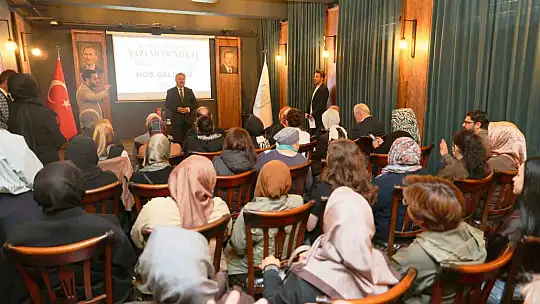 Sanat Melikgazi'de hat sanatının incelikleri konuşuldu