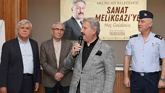 Sanat Merkezi'nde karma resim sergisi açıldı