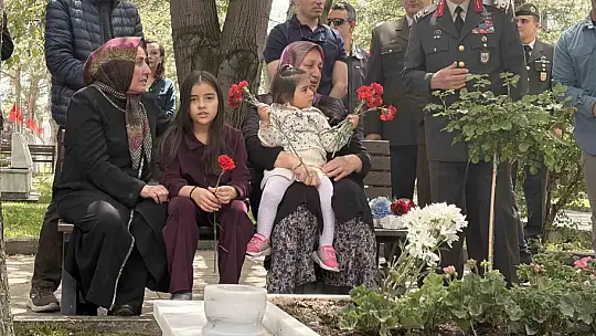 Şehit anneleri, Anneler Günü'nde evlatlarına koştu