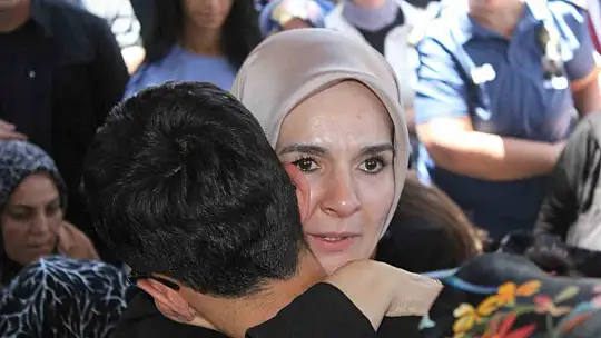 Şehit Üzüm Kayseri'de son yolculuğuna uğurlandı