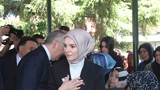 Şehit Üzüm Kayseri'de son yolculuğuna uğurlandı