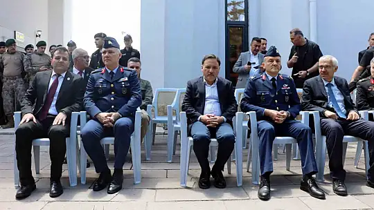Şehitlikte hüzünlü arife