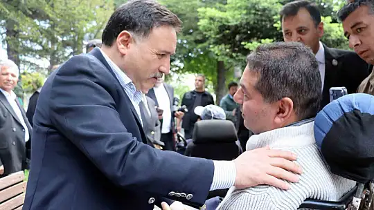 Şehitlikte hüzünlü arife