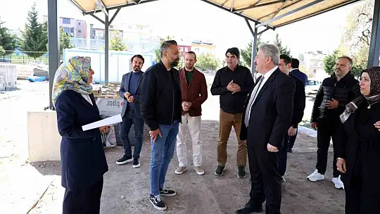 Selçuklu Mahallesi'nin çok amaçlı sosyal tesisi hızla yükseliyor