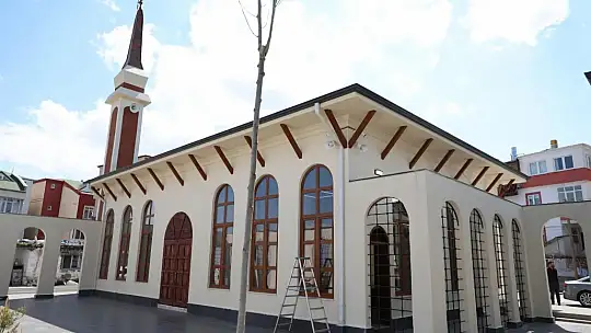 Selçuklu mahallesinin butik Hayrat Cami'si tamamlandı