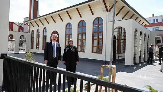 Selçuklu mahallesinin butik Hayrat Cami'si tamamlandı
