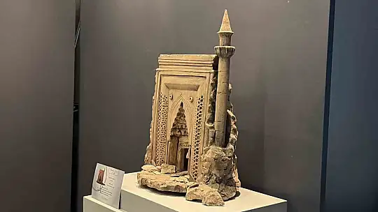 Selçuklunun taş işçiliği sanat eserlerine yansıdı