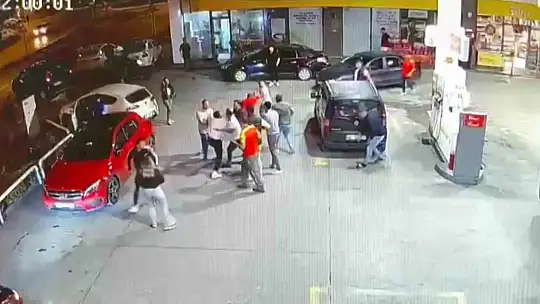 Servisçi dayağı kamerada