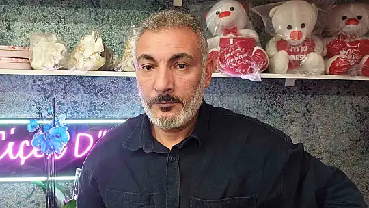 Sevgililer Günü'nde trend kırmızı gül