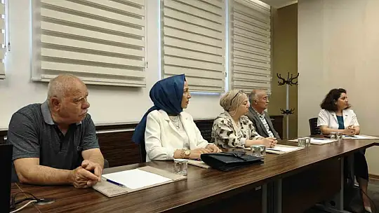 Sigara ile vedalaştılar, teşekkür belgelerini aldılar