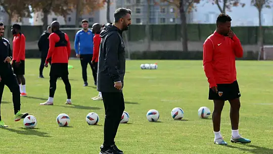 Sinan Kaloğlu: 'Milli takım öncesi oynanan maçlarda özgüvenimiz biraz yükseldi'