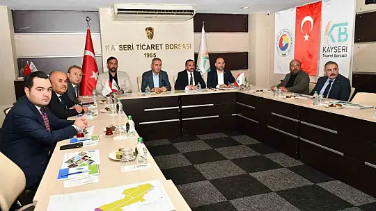 Sivas heyeti, Türkiye'nin yeni nesil tarım modelini yerinde inceledi