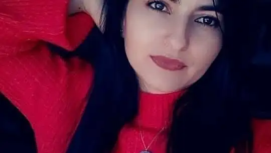 Sokak ortasında öldürülen kadına oğlundan son görev