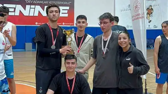 Sokaklar Bizim 3X3 Basketbol Gençlik Kupası'nda şampiyon belli oldu