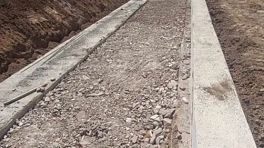 Sosun Deresi'nde taşkın koruma çalışmaları sürüyor