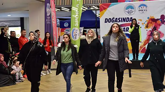 Spor A.Ş., KUMSmall'da sporseverlerle buluştu
