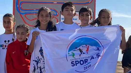 Spor A.Ş. Niğde'den madalyalar ile döndü