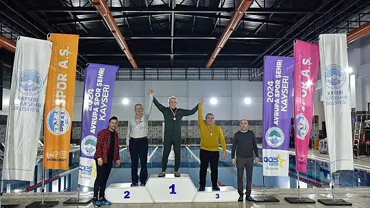Spor A.Ş.'nin yüzme yarışmasına 305 sporcu katıldı