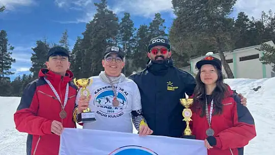 Spor A.Ş, Sarıkamış'tan iki madalya ile döndü