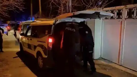 Suç makineleri 'suçüstü' yakalandı