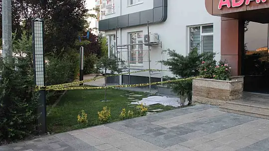 Süitte şüpheli ölüm