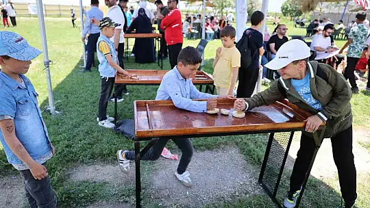 Sultan Sazlığı'nda uçurtma şenliği düzenlendi