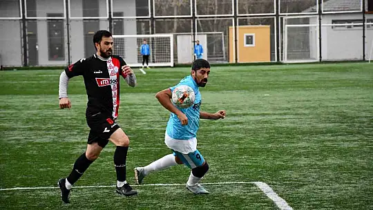 Süper Amatör Küme Derbisi'nde kazanan Döğerspor oldu