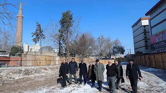 Suriçi Camikebir Kentsel Dönüşüm Projesi'ndeki çalışmalar yerinde incelendi