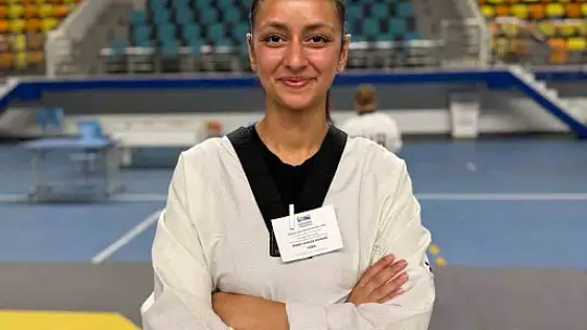 TaeKwonDo terfi sınavında YayTanSay'dan 10 sporcu başarılı oldu