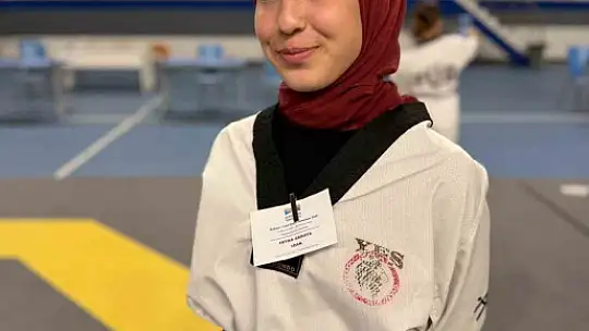 TaeKwonDo terfi sınavında YayTanSay'dan 10 sporcu başarılı oldu