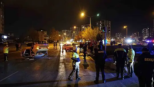 Takla atan otomobilinin kapıları zarar görmesin diye vinç getirtti