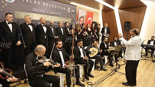 Talas Belediyesi'nden Zafer Haftası'na görkemli kutlama