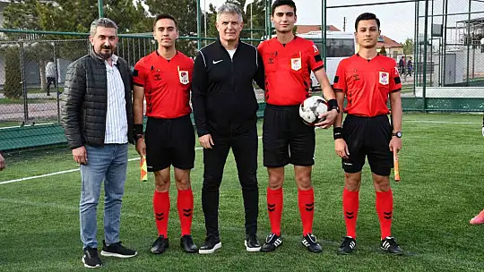 Talas Belediyespor U15 takımında yüzler gülüyor