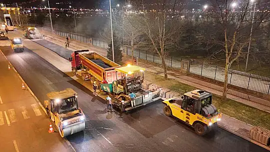 Talas Bulvarı 5 şeritli yeni haliyle hizmete açıldı