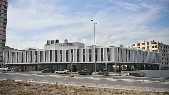 Talas'ın gözdesi olacak Mevlana Sosyal Merkezi'nde inceleme