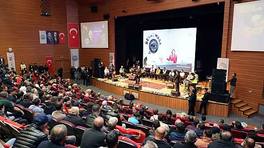 Talas'ın grup şantiye konserinin yankıları sürüyor