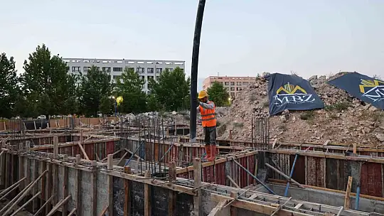 Talas'ta Alzheimer Gündüz Bakımevi'nin temeli atıldı