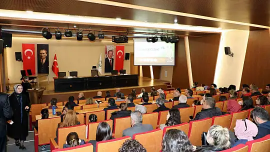 Talas'ta atıklar sanata dönüşüyor