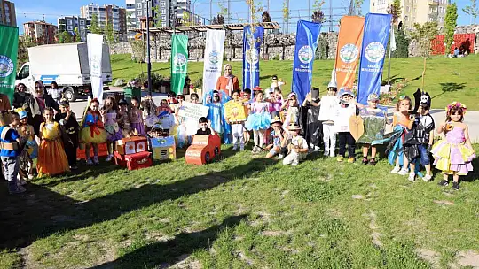 Talas'ta çevre bilinci sanatla buluştu, öğrenciler ödüllerine kavuştu