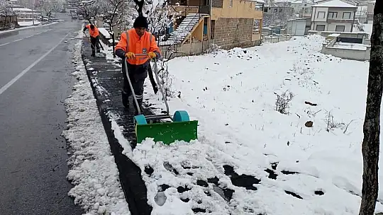 Talas'ta kar teyakkuzu