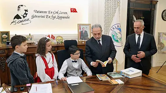 Talas'ta küçük başkan büyük mesajlar verdi